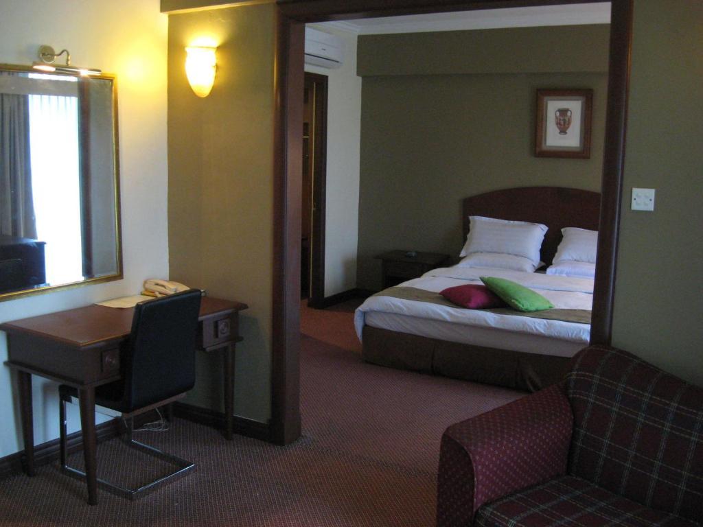 Casuarina Hotel Kota Kinabalu Oda fotoğraf