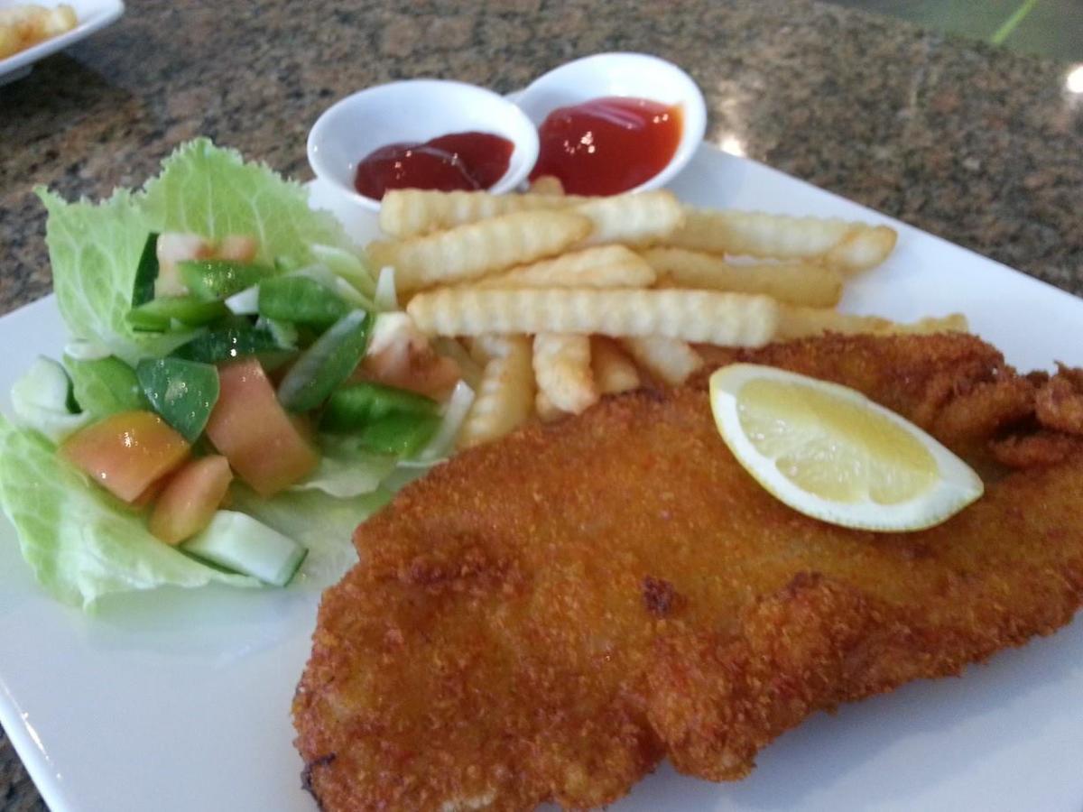 Casuarina Hotel Kota Kinabalu Dış mekan fotoğraf
