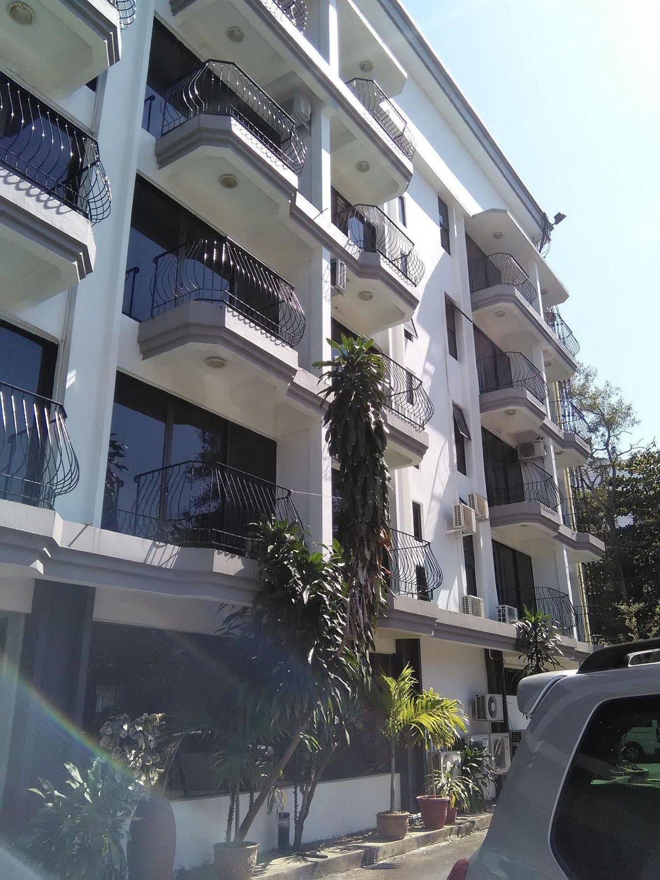 Casuarina Hotel Kota Kinabalu Dış mekan fotoğraf
