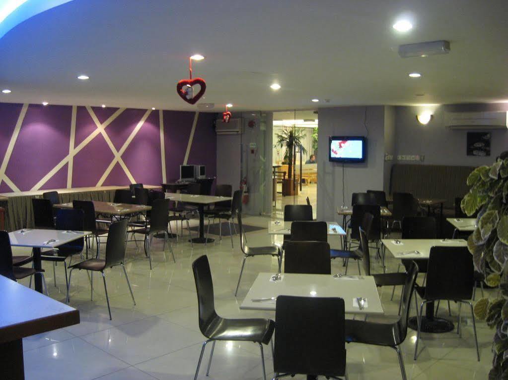 Casuarina Hotel Kota Kinabalu Dış mekan fotoğraf
