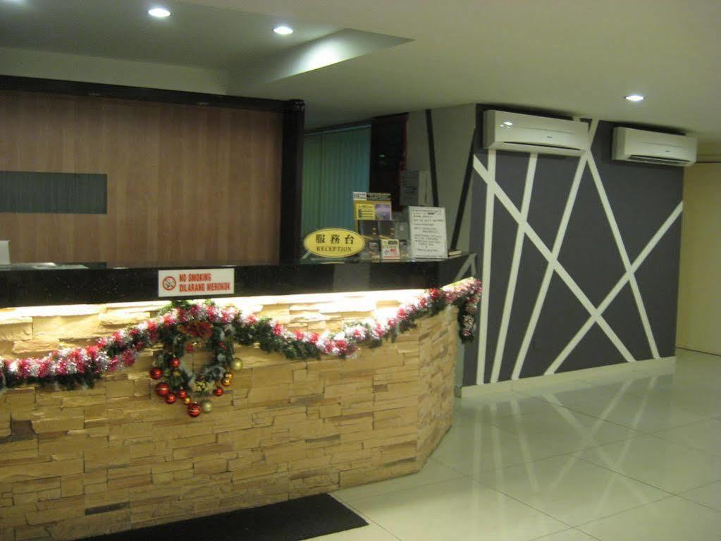 Casuarina Hotel Kota Kinabalu Dış mekan fotoğraf