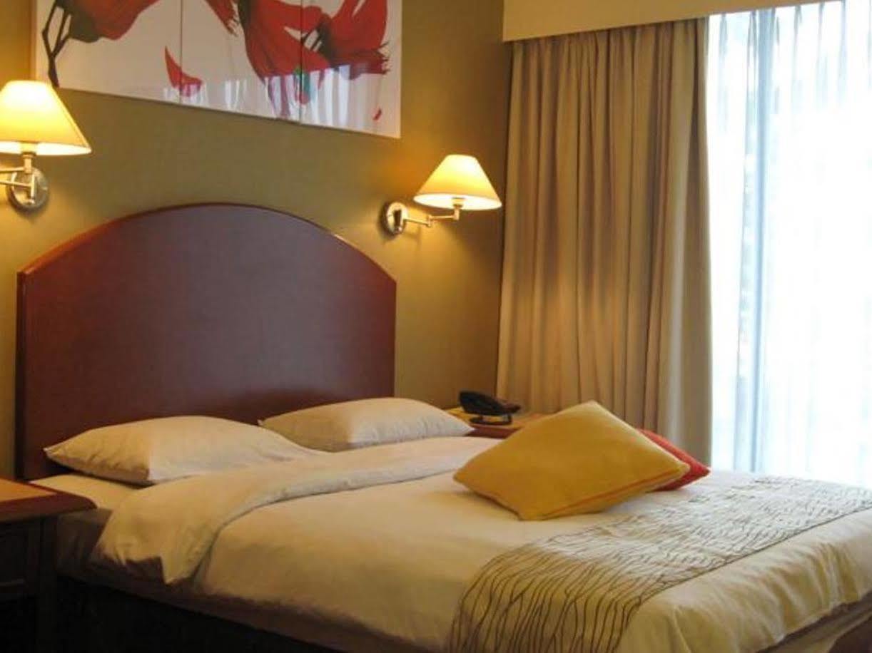 Casuarina Hotel Kota Kinabalu Dış mekan fotoğraf