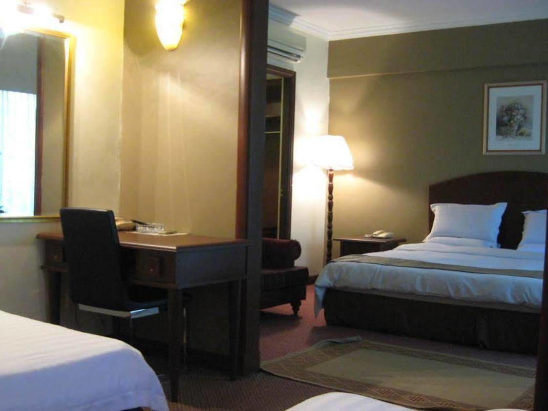 Casuarina Hotel Kota Kinabalu Dış mekan fotoğraf